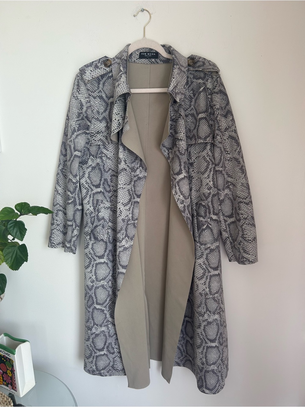 Vero Moda Grey Snake-Print Trench Coat